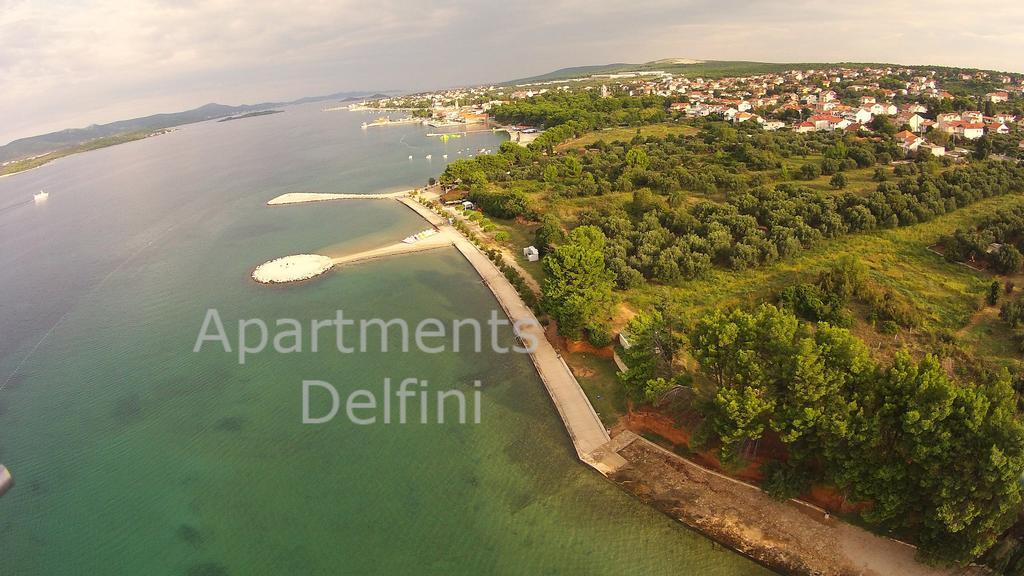 Apartments Delfini Sveti Filip i Jakov Exterior foto